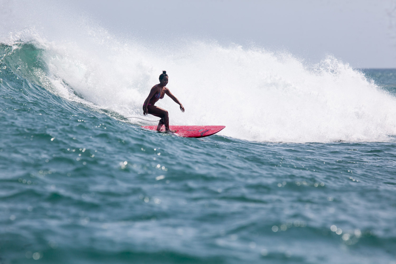 Surfing Ulus